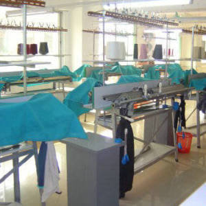 汕头市潮南区峡山丽宝制衣厂全球纺织网服装加工网